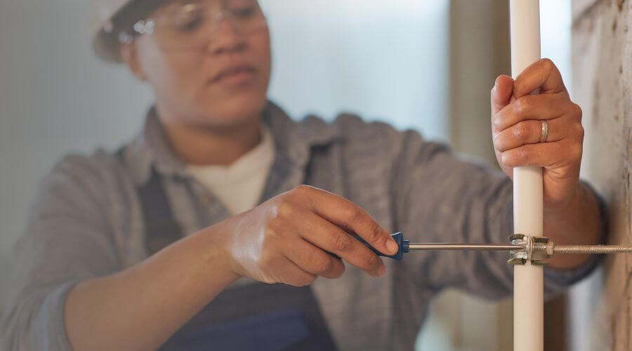 Professional water heater repair in Hometown, IL